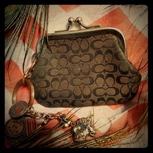 COACH MINI WALLET KEYCHAIN